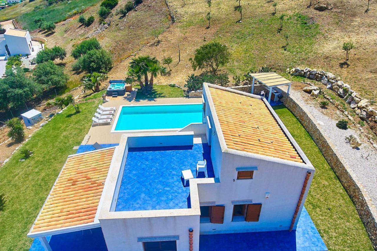 Villa Ananda Scopello  Exterior photo