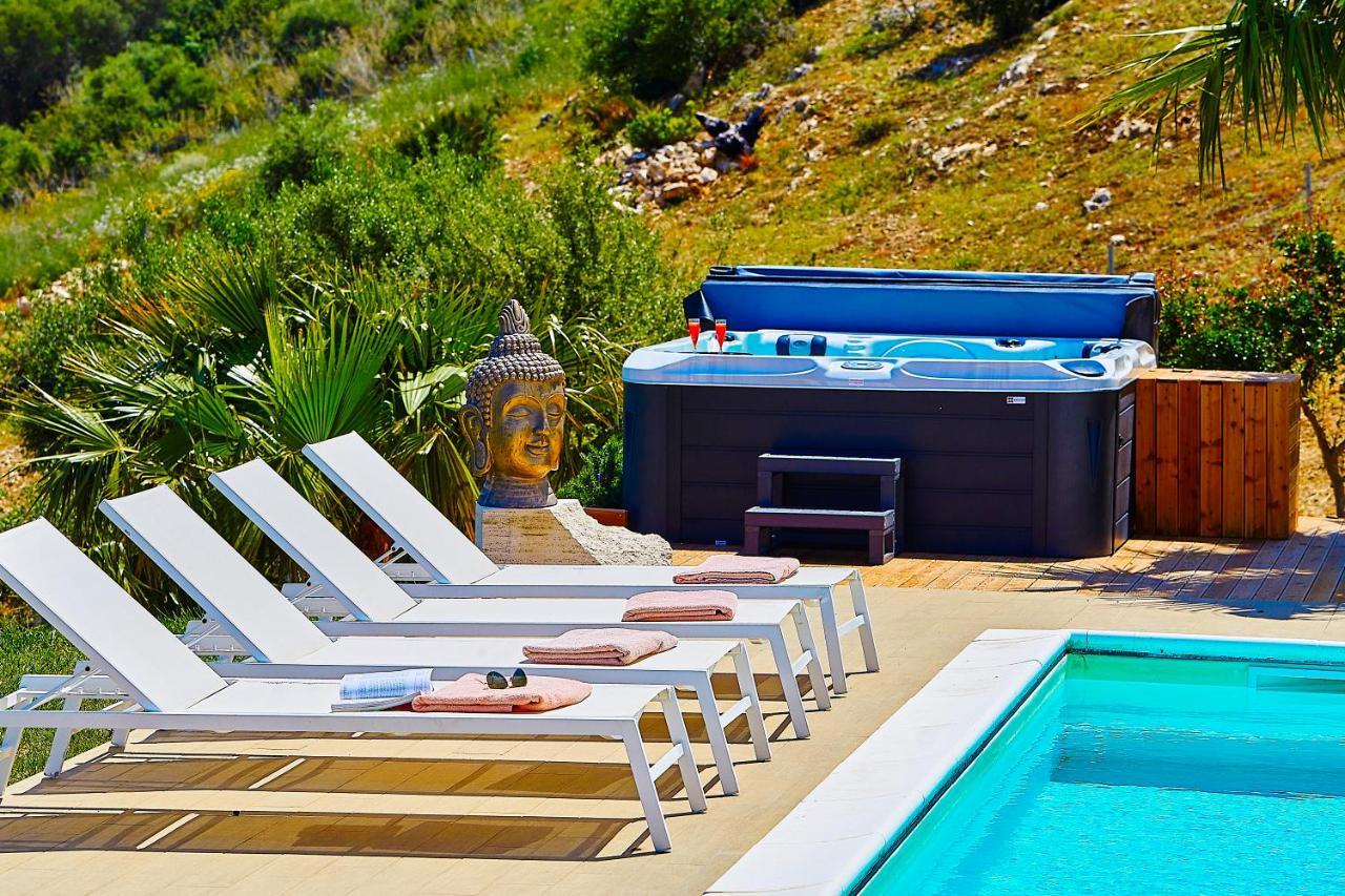 Villa Ananda Scopello  Exterior photo